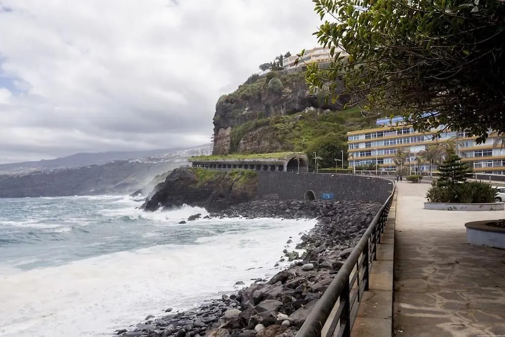 First Line Beach Apartment Puerto de la Cruz  0*, Puerto de la Cruz (Tenerife) Spain